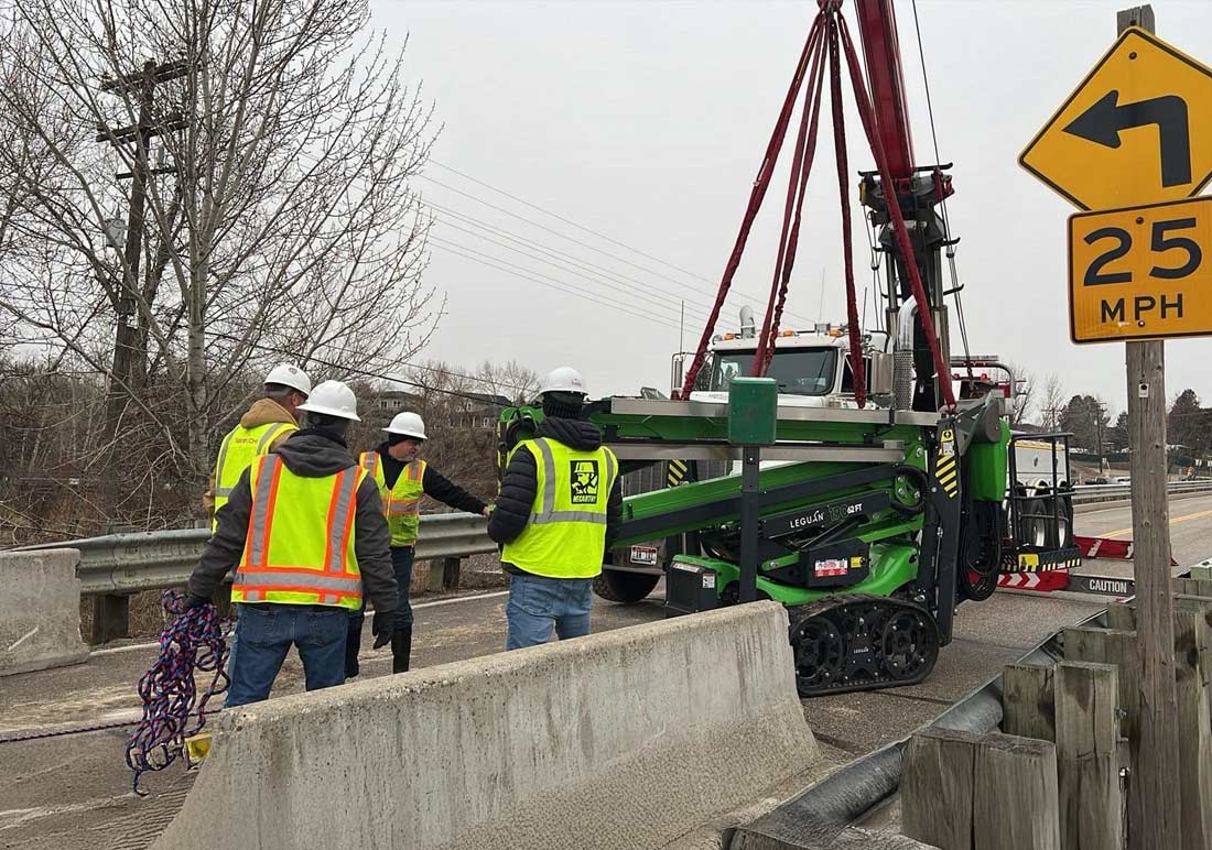 Crane-Services-B-W-Wrecker-Service-Boise-Idaho-Trained-Operators Crane Services B W Wrecker Service Boise Idaho Trained Crane Operators